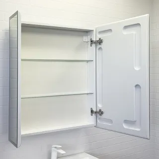 Зеркало-шкаф Comforty Классик  00-00013780 70 см