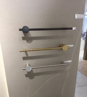 Электрический полотенцесушитель Broner Bruno BR.007.100.0000.MG 100 см с кнопкой золото матовое