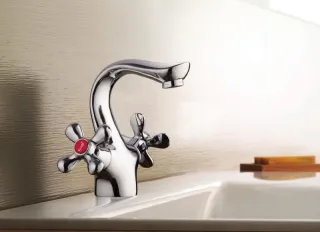 Смеситель для раковины Frap F10731-B хром