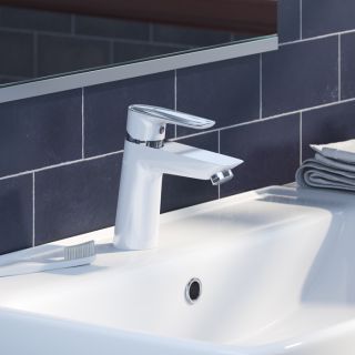 Смеситель для раковины IDDIS Cloud белый/хром CLOSB00i01