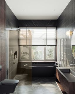 Душевая перегородка MaybahGlass MGD-696-5ш 79см хром матовый