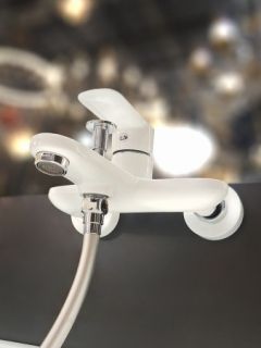 Смеситель для ванны AltroBagno Diretto 0209 Bi белый