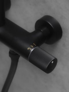 Душевая система с термостатом AltroBagno Bilancia 030430 NeOp черный матовый