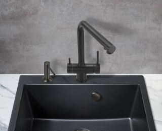 Смеситель для кухни Milacio Ultra MCU.558.TB под фильтр с краном для питьевой воды Total Black